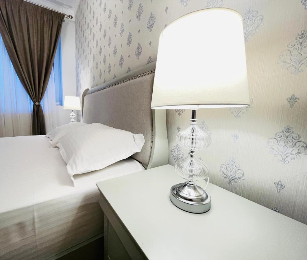 Royal Moonlight Apartment Мамая Экстерьер фото